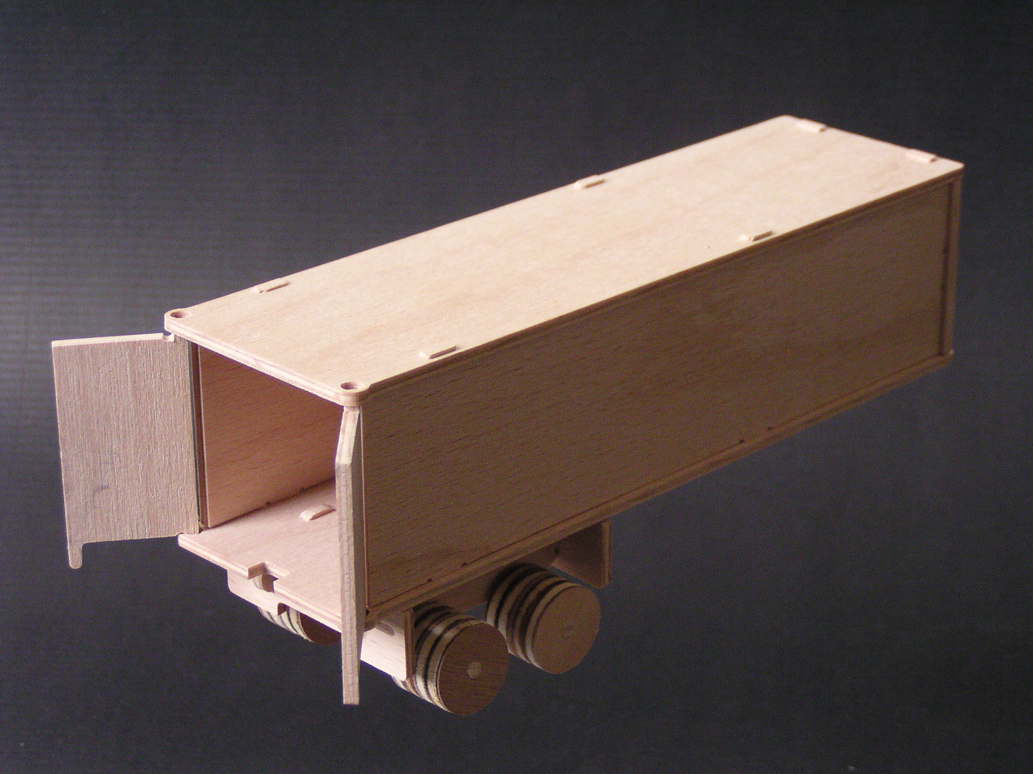 HVP TECHNIC - Přívěs skříňový