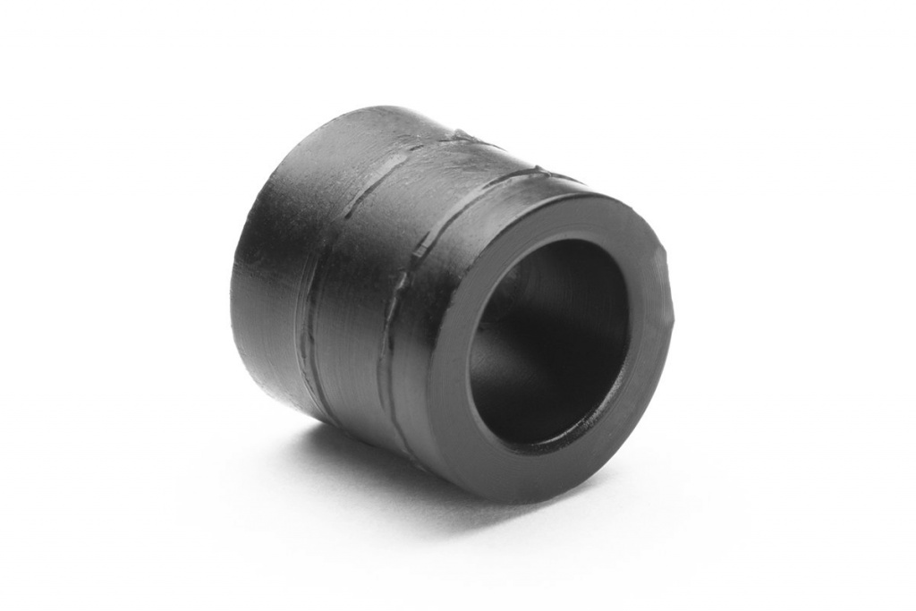 Průchodka šroubu M4