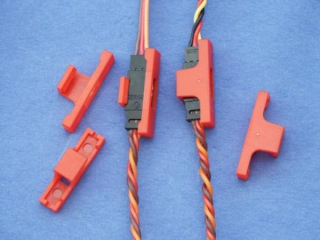 Pojistka servokonektoru standard